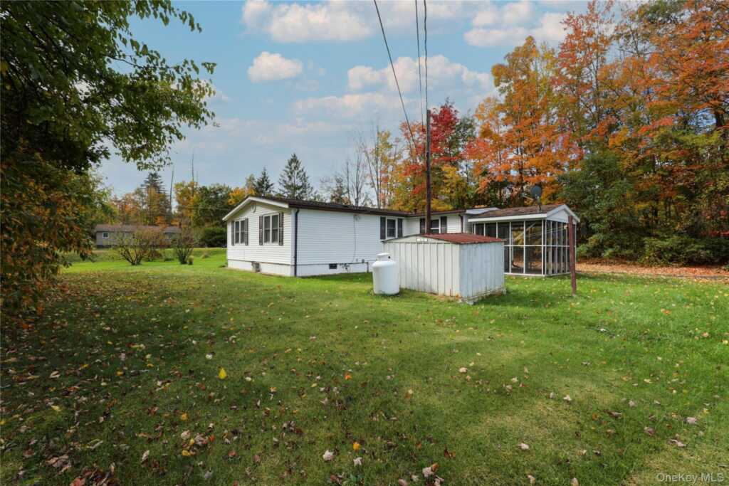 52 Belvedere Lane, Saugerties, NY 12477 - Photo 6 of 22