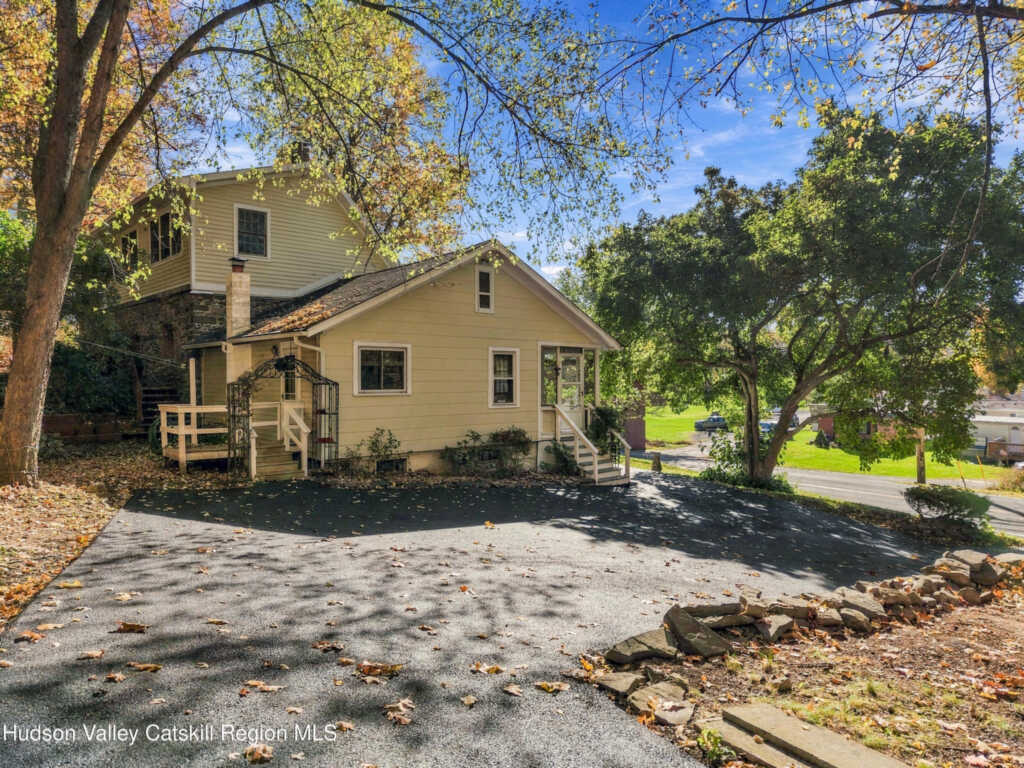 696 Sawkill Road, Kingston, NY 12401 - Photo 12 of 50