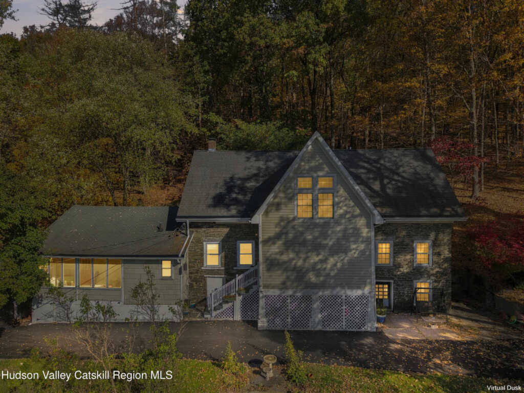 696 Sawkill Road, Kingston, NY 12401 - Photo 3 of 50