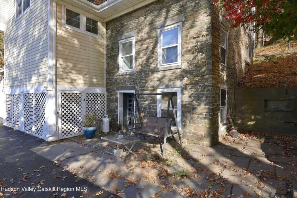 696 Sawkill Road, Kingston, NY 12401 - Photo 8 of 50