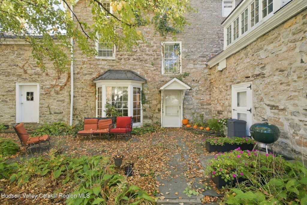 43-49 Crown Street, Kingston, NY 12401 - Photo 13 of 50