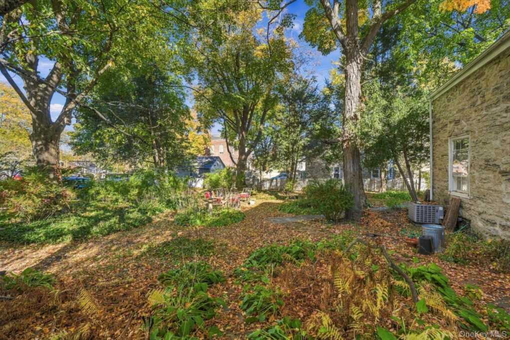 82 John Street, Kingston, NY 12401 - Photo 37 of 50