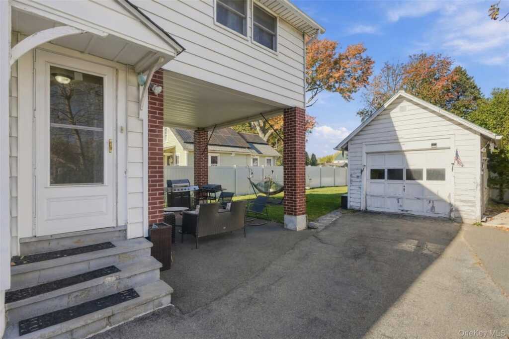 14 Madison Avenue, Kingston, NY 12401 - Photo 23 of 27