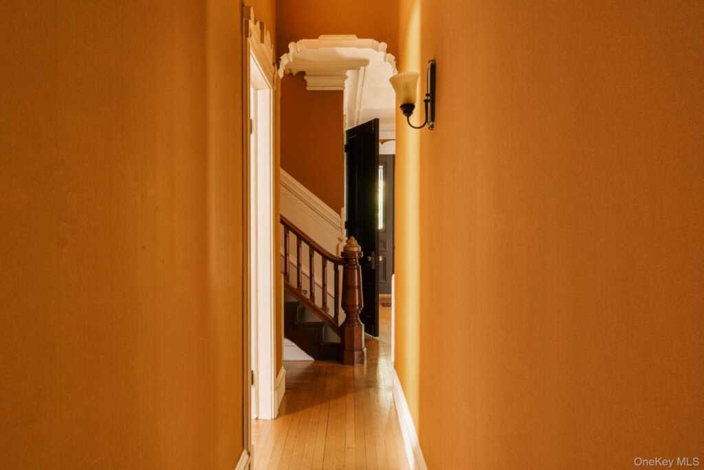 38 Maiden Lane, Kingston, NY 12401 - Photo 24 of 50