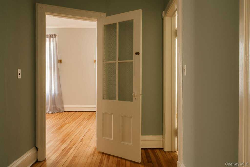 38 Maiden Lane, Kingston, NY 12401 - Photo 28 of 50