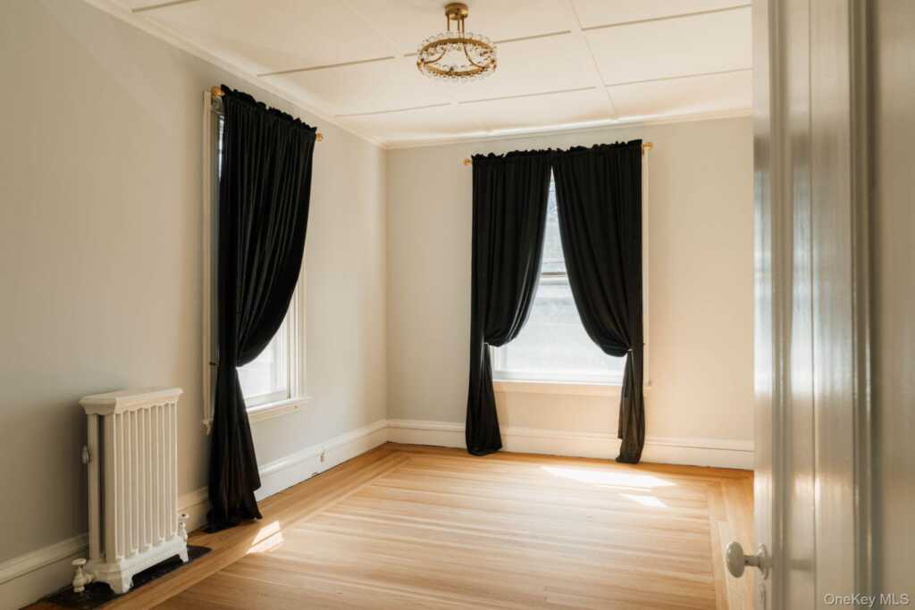 38 Maiden Lane, Kingston, NY 12401 - Photo 36 of 50