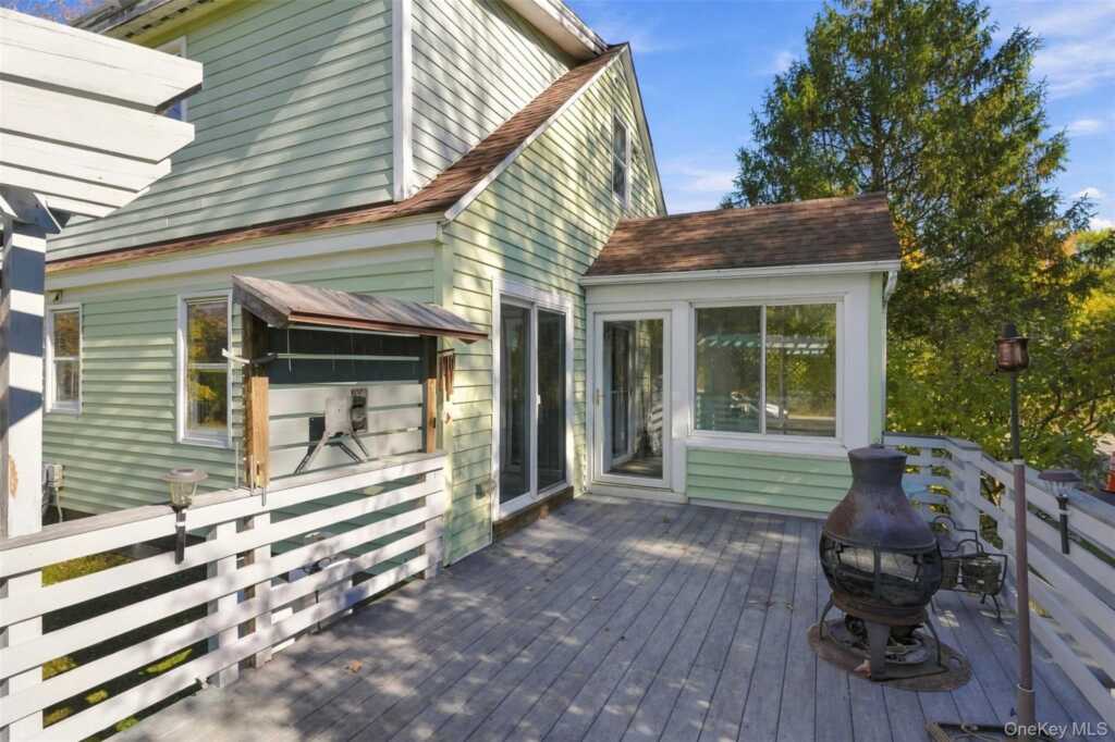 1649 Lucas Avenue Extension, Rosendale, NY 12419 - Photo 19 of 24