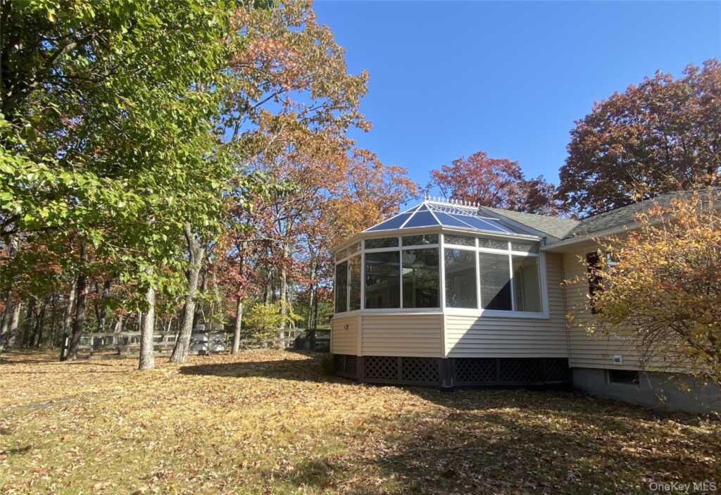 235 Stickles Terrace, Hurley, NY 12401 - Photo 4 of 47