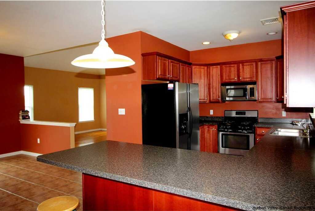 2 Diana Ridge, Highland, NY 12528 - Photo 2 of 16