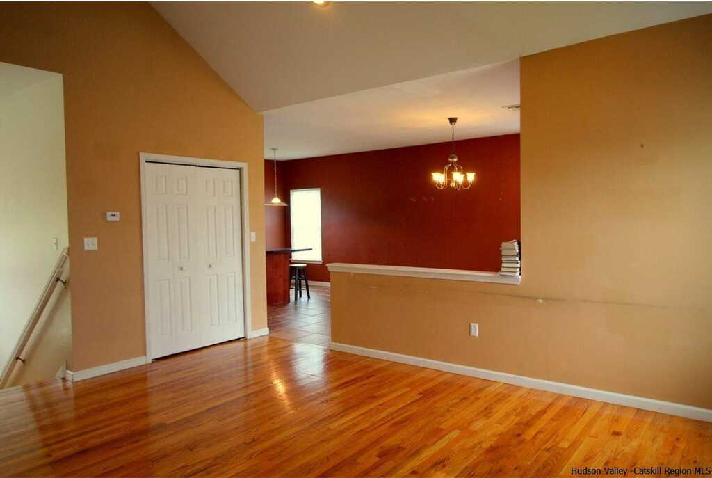 2 Diana Ridge, Highland, NY 12528 - Photo 6 of 16