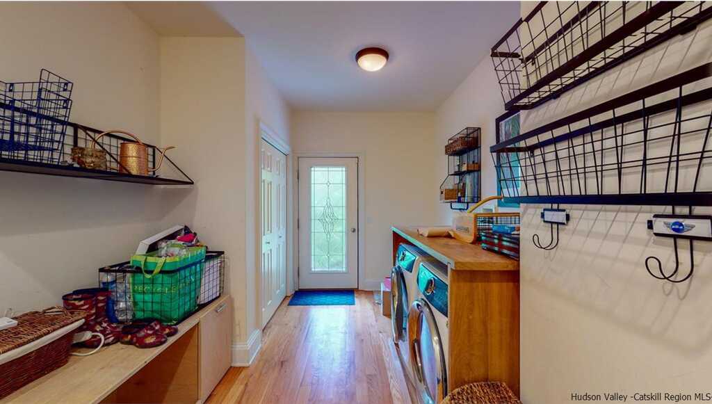 157 Silver Lake, Rhinebeck, NY 12572 - Photo 10 of 34