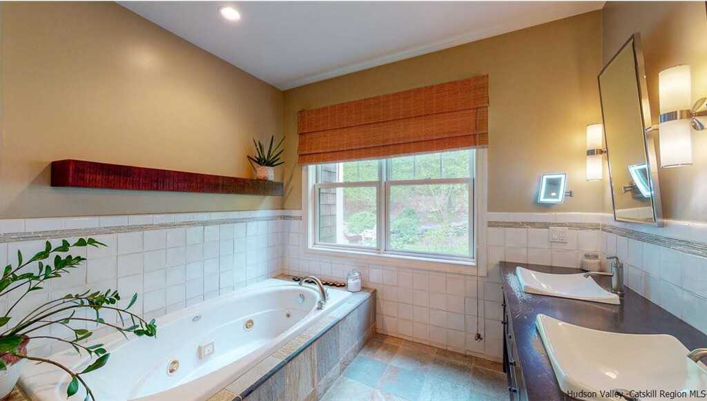 157 Silver Lake, Rhinebeck, NY 12572 - Photo 15 of 34