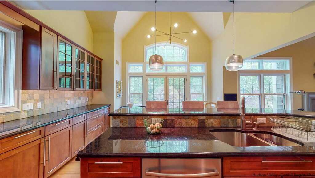 157 Silver Lake, Rhinebeck, NY 12572 - Photo 8 of 34